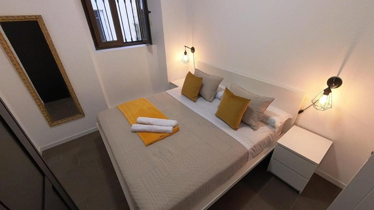 Alojamiento Los Naranjos Piscina Y Parking Gratuito Jaén Buitenkant foto